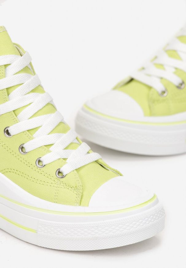 Renee - Żółte Trampki z Wysoką Cholewką na Platformie Layun. Wysokość cholewki: przed kolano. Kolor: żółty. Materiał: jeans. Szerokość cholewki: normalna. Obcas: na platformie