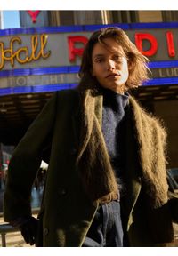 Reserved - Wełniany golf z dodatkiem kaszmiru - granatowy. Typ kołnierza: golf. Kolor: niebieski. Materiał: kaszmir, wełna