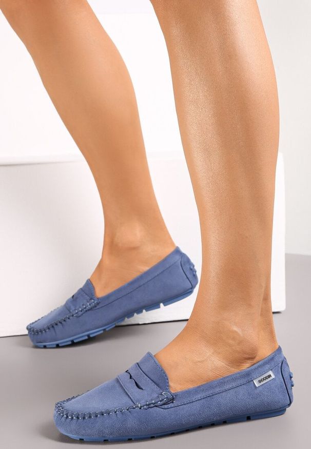 Born2be - Niebieskie Mokasyny Euthophai. Okazja: na co dzień. Kolor: niebieski. Materiał: skóra. Szerokość cholewki: normalna. Wzór: aplikacja. Styl: casual