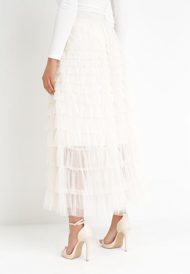 Born2be - Beżowa Rozkloszowana Spódnica Maxi z Gumką w Talii i Falbankami Kashika. Kolor: beżowy. Materiał: tiul. Sezon: wiosna, lato