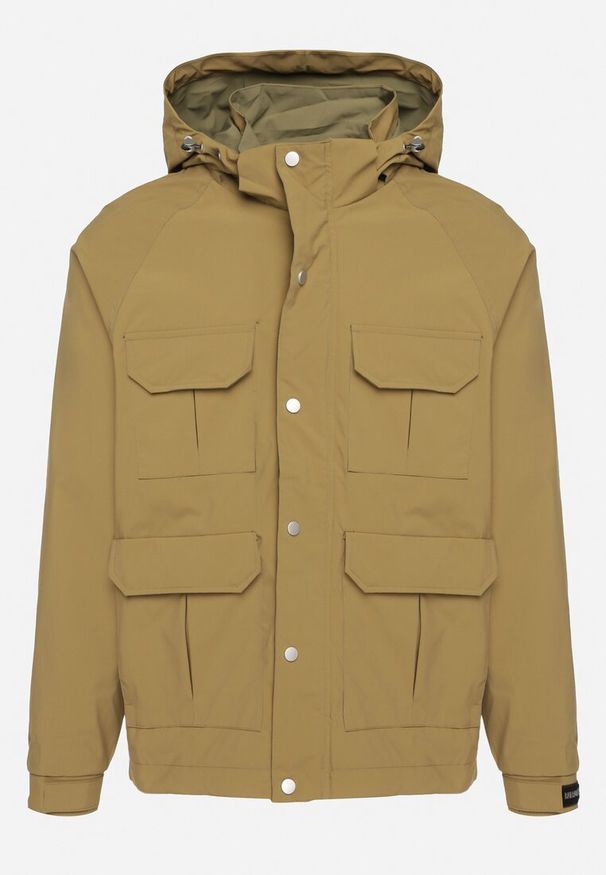 Born2be - Jasnozielona Kurtka Wiatrówka Pikowana z Ociepleniem i Odpinanym Kapturem Bralinae. Okazja: na co dzień. Kolor: zielony. Styl: casual