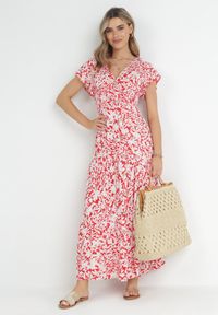Born2be - Czerwona Rozkloszowana Sukienka Maxi z Wiskozy z Gumkami w Pasie z Guzikami Deninie. Kolor: czerwony. Materiał: wiskoza. Długość rękawa: krótki rękaw. Wzór: nadruk. Długość: maxi #4