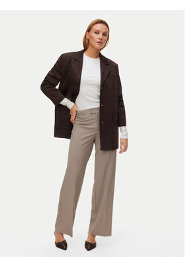 Vero Moda Spodnie materiałowe Texas 10334103 Beżowy Straight Fit. Kolor: beżowy. Materiał: syntetyk