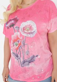 Born2be - Fuksjowy Bawełniany T-shirt z Błyszczącym Nadrukiem Aseda. Kolor: różowy. Materiał: bawełna. Długość rękawa: krótki rękaw. Długość: krótkie. Wzór: nadruk #2