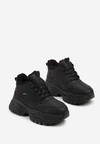 Renee - Czarne Streetwearowe Sneakersy Vices Chunky w Stylu Traperów na Platformie Leate. Kolor: czarny. Materiał: jeans, dresówka. Szerokość cholewki: normalna. Obcas: na platformie #4