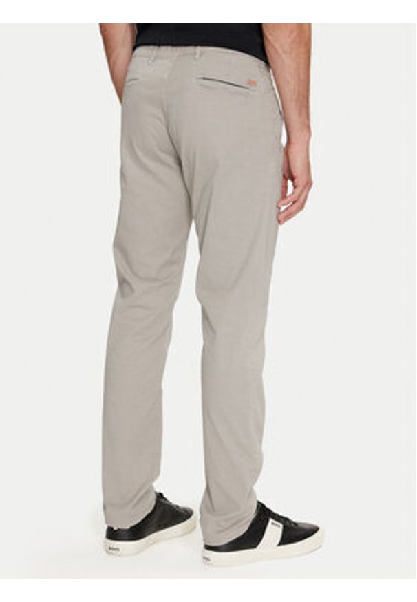 BOSS - Boss Chinosy 50513036 Beżowy Slim Fit. Kolor: beżowy. Materiał: bawełna