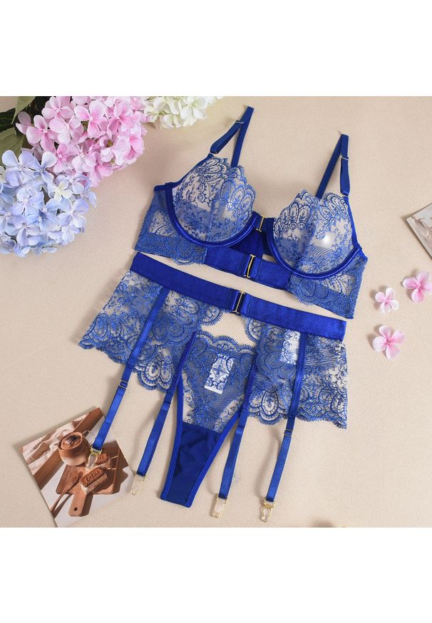 Intica - Komplet bielizny koronkowej z push-upem i pasem do pończoch Egypt. Kolor: niebieski. Materiał: koronka. Wzór: koronka