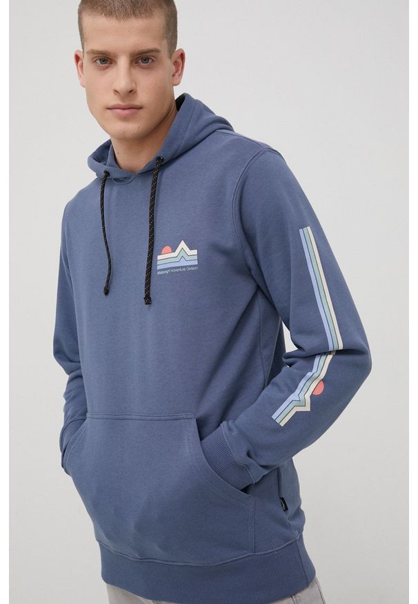 Billabong bluza męska kolor fioletowy z kapturem z nadrukiem. Okazja: na co dzień. Typ kołnierza: kaptur. Kolor: fioletowy. Materiał: dzianina, bawełna. Wzór: nadruk. Styl: casual