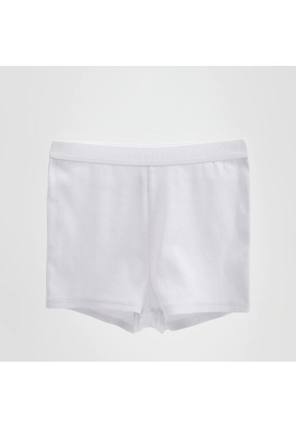 Reserved - Bezszwowe majtki typu szorty - Biały. Kolor: biały