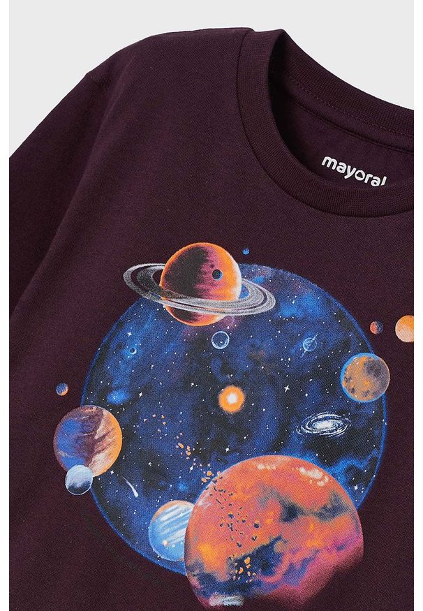 Mayoral longsleeve bawełniany dziecięcy kolor bordowy z nadrukiem. Kolor: czerwony. Materiał: bawełna. Długość rękawa: długi rękaw. Wzór: nadruk