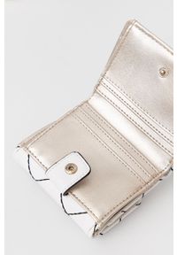 Guess portfel damski kolor biały. Kolor: biały. Materiał: materiał #2