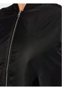 Calvin Klein Jeans Kurtka bomber J20J221082 Czarny Oversize. Kolor: czarny. Materiał: syntetyk #3