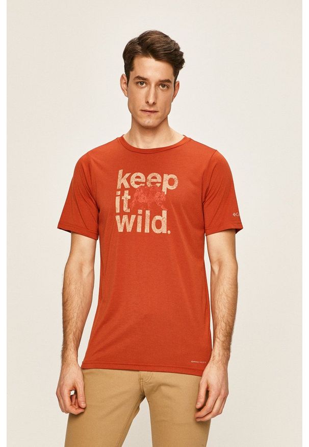 columbia - Columbia - T-shirt. Okazja: na co dzień. Kolor: czerwony. Materiał: dzianina, skóra. Styl: casual