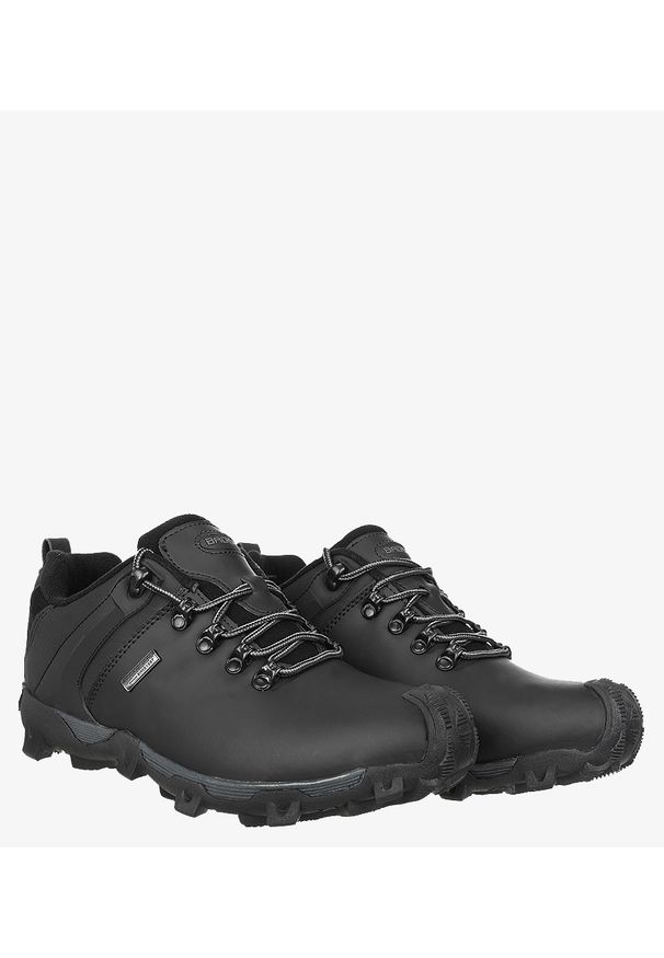 Casu - Czarne buty trekkingowe skórzane sznurowane casu mxc6642-l/8. Kolor: wielokolorowy, czarny, szary. Materiał: skóra