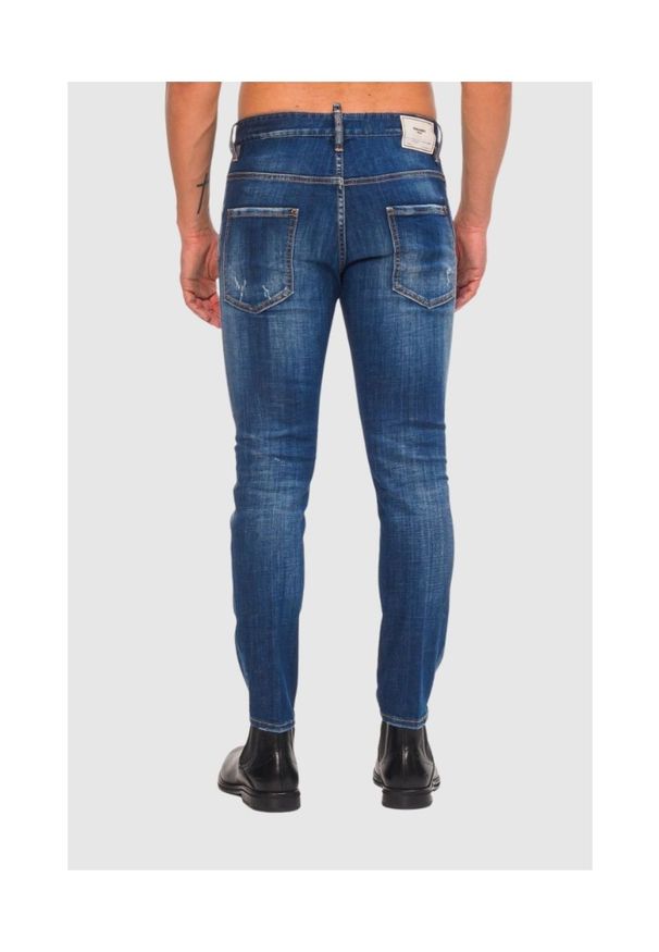DSQUARED2 Niebieskie jeansy męskie Skater jean, Rozmiar 44. Kolor: niebieski. Wzór: aplikacja