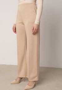Born2be - Beżowe Eleganckie Spodnie z Bawełny i Wiskozy w Kant Valelia. Okazja: na co dzień, na spotkanie biznesowe, do pracy. Kolor: beżowy. Materiał: wiskoza, bawełna. Styl: elegancki #5