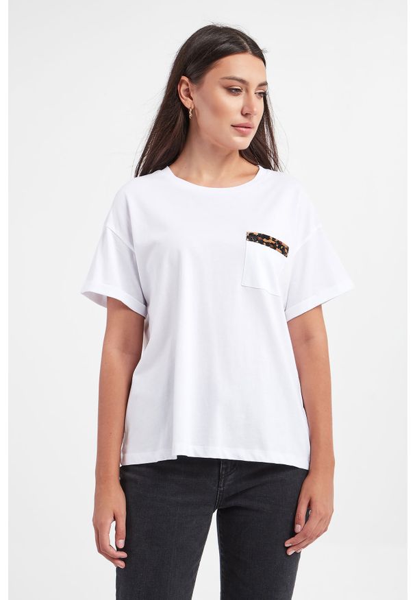 Liu Jo - T-shirt LIU JO. Materiał: bawełna. Długość rękawa: krótki rękaw. Długość: krótkie. Wzór: nadruk, motyw zwierzęcy