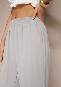 Renee - Szare Spodnie z Bawełną o Szerokim Kroju High Waist Fanelithia. Okazja: na co dzień. Stan: podwyższony. Kolor: szary. Materiał: bawełna. Styl: casual