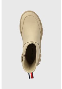 TOMMY HILFIGER - Tommy Hilfiger botki dziecięce kolor beżowy. Nosek buta: okrągły. Kolor: beżowy. Materiał: guma #3