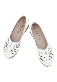 Białe Półbuty S.Barski Wygodne Wsuwane Obuwie Damskie. Okazja: na co dzień. Zapięcie: bez zapięcia. Kolor: biały. Materiał: skóra. Sezon: wiosna, lato. Obcas: na obcasie. Styl: casual, elegancki. Wysokość obcasa: średni #4