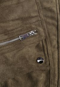 Born2be - Ciemnobeżowa Kurtka z Imitacji Zamszu w Stylu Utility z Suwakami i Paskiem Birasa. Okazja: na co dzień. Kolor: beżowy. Materiał: zamsz. Wzór: gładki. Styl: casual, elegancki, rockowy #8