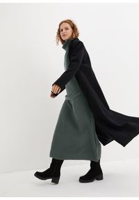 bonprix - Spódnica dzianinowa, lekko poszerzana. Kolor: zielony. Materiał: dzianina #3