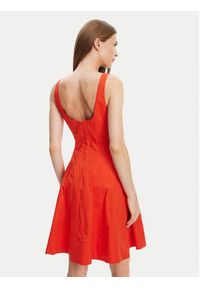 STAUD Sukienka codzienna Mini Wells R25S2249PO Pomarańczowy Slim Fit. Okazja: na co dzień. Kolor: pomarańczowy. Materiał: bawełna. Typ sukienki: proste. Styl: casual. Długość: mini #5