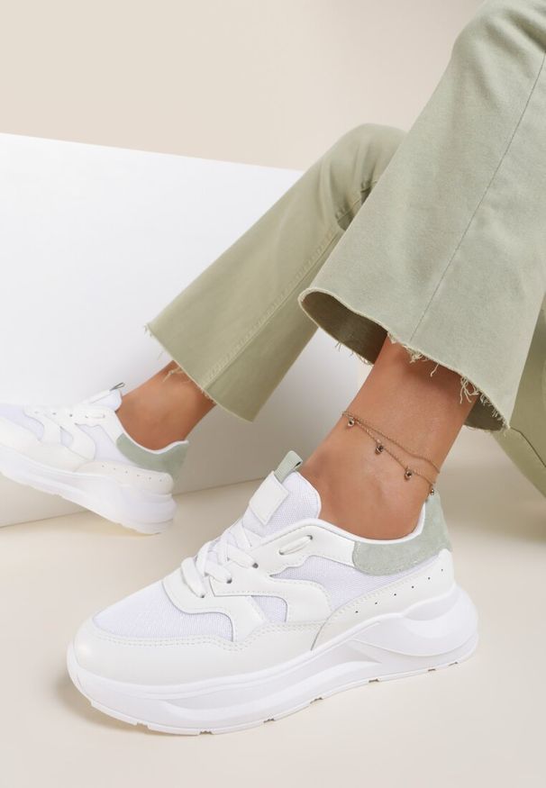 Renee - Biało-Miętowe Sneakersy Lythienne. Wysokość cholewki: przed kostkę. Nosek buta: okrągły. Kolor: biały. Materiał: materiał. Szerokość cholewki: normalna