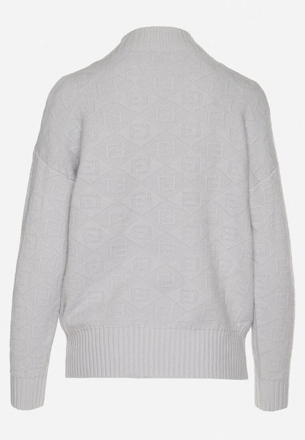 Born2be - Jasnoszary Sweter Golf z Ozdobnym Tłoczeniem Zakończony Ściągaczem Melodiea. Typ kołnierza: golf. Kolor: szary. Materiał: materiał. Sezon: zima