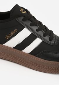 Born2be - Czarno-Białe Sneakersy w Stylu Tenisówek z Paskami na Boku Saliena. Okazja: na co dzień. Zapięcie: pasek. Kolor: czarny. Materiał: skóra, jeans #4