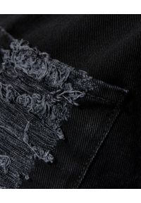 SER.O.YA NEW YORK - Czarna koszula jeansowa Alex. Typ kołnierza: kołnierzyk klasyczny. Kolor: czarny. Materiał: jeans. Długość: długie. Styl: klasyczny #2