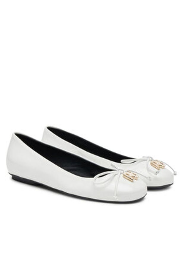Furla Baleriny Ballet Ballerina YJ00BAL W36000 1704S Biały. Kolor: biały. Materiał: skóra