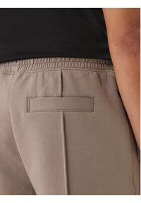 Hugo - HUGO Szorty sportowe Dimacshort 50562844 Beżowy Regular Fit. Kolor: beżowy. Materiał: bawełna. Styl: sportowy #2