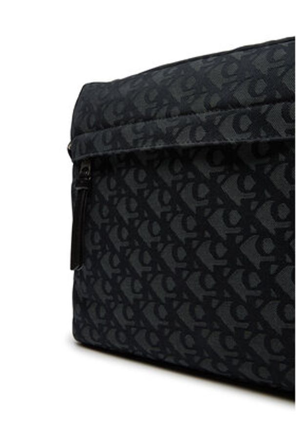 Calvin Klein Jeans Saszetka Unstructured Monogram Flight Bag LV04G3097G Czarny. Kolor: czarny. Materiał: materiał