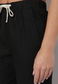 Born2be - Czarne Bawełniane Spodnie z Wiązaniem Feltebia. Okazja: na co dzień. Kolor: czarny. Materiał: bawełna. Styl: casual #3