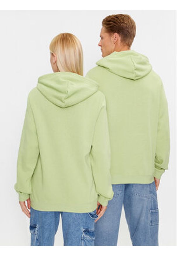 Converse Bluza Standard Fit Left Chest Star Chev Emb Hoodie Bb 10024509-A22 Zielony Regular Fit. Kolor: zielony. Materiał: bawełna