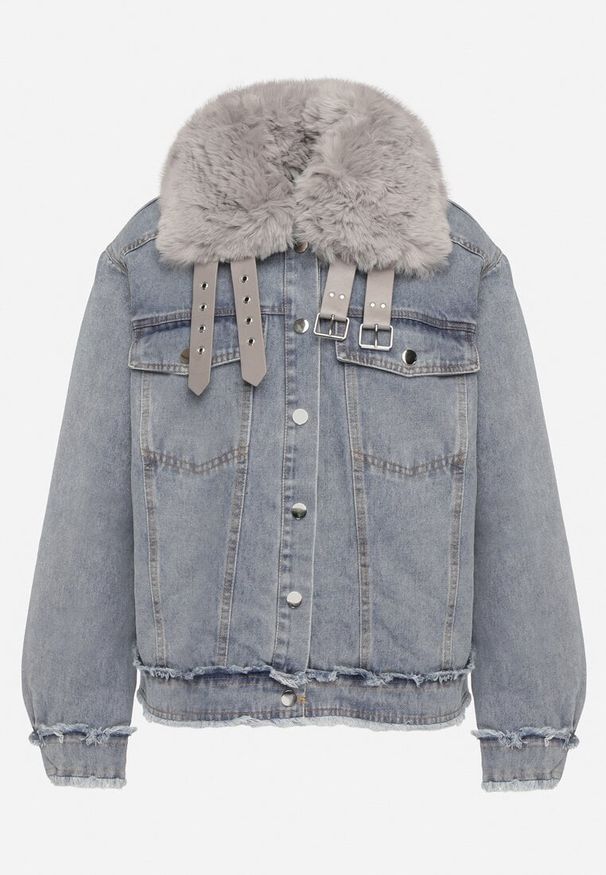 Born2be - Niebieska Ocieplana Kurtka Jeansowa z Futrzanym Kołnierzem i Paskami z Klamrami Senavira. Kolor: niebieski. Materiał: jeans, futro. Długość rękawa: długi rękaw. Długość: długie. Wzór: paski. Styl: klasyczny, elegancki