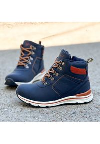 Vinceza - Granatowe zimowe trapery dla chłopca McKeylor 9780. Kolor: niebieski. Materiał: skóra. Sezon: zima #1