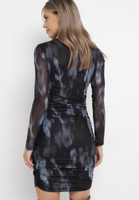 Born2be - Czarno-Niebieska Sukienka z Siateczki i Marszczeniem Souchett. Kolor: czarny. Materiał: tkanina #3