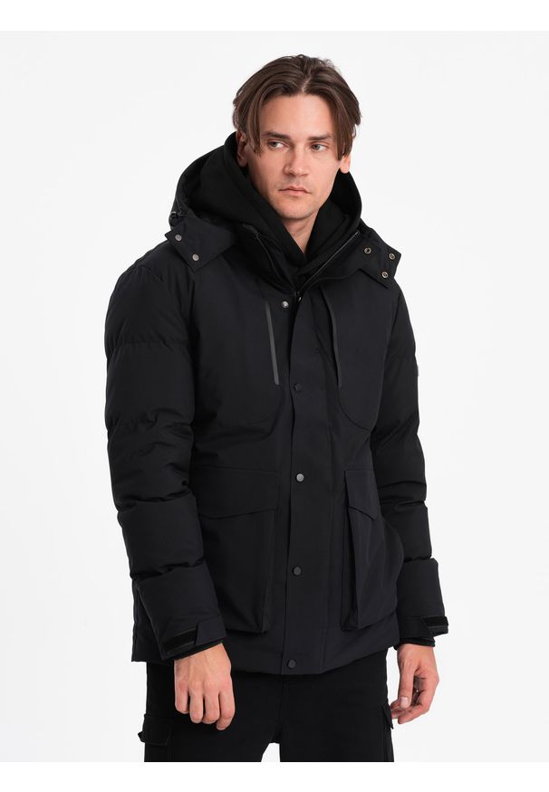 Ombre Clothing - Zimowa kurtka męska z odpinanym kapturem i kieszeniami cargo - czarna V3 - Rozmiar: XL. Kolor: czarny. Materiał: poliester. Sezon: zima