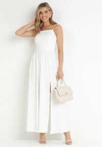 Born2be - Biała Sukienka Maxi na Ramiączkach z Rozcięciem na Dole i Kwadratowym Dekoltem Jacklyn. Typ kołnierza: dekolt kwadratowy. Kolor: biały. Długość rękawa: na ramiączkach. Sezon: wiosna, lato. Długość: maxi #2