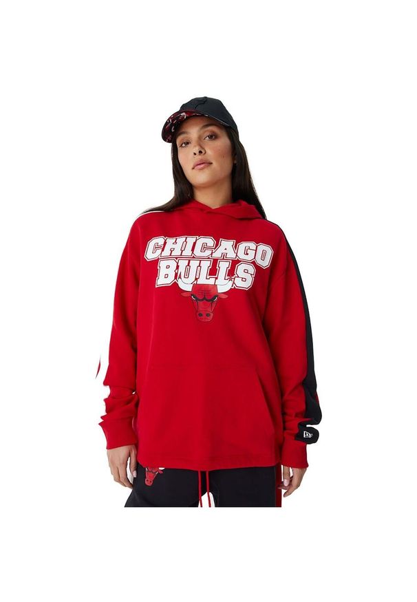 Bluza męska New Era NBA Large Graphic OS Hoody Chicago Bulls. Kolor: czerwony, wielokolorowy