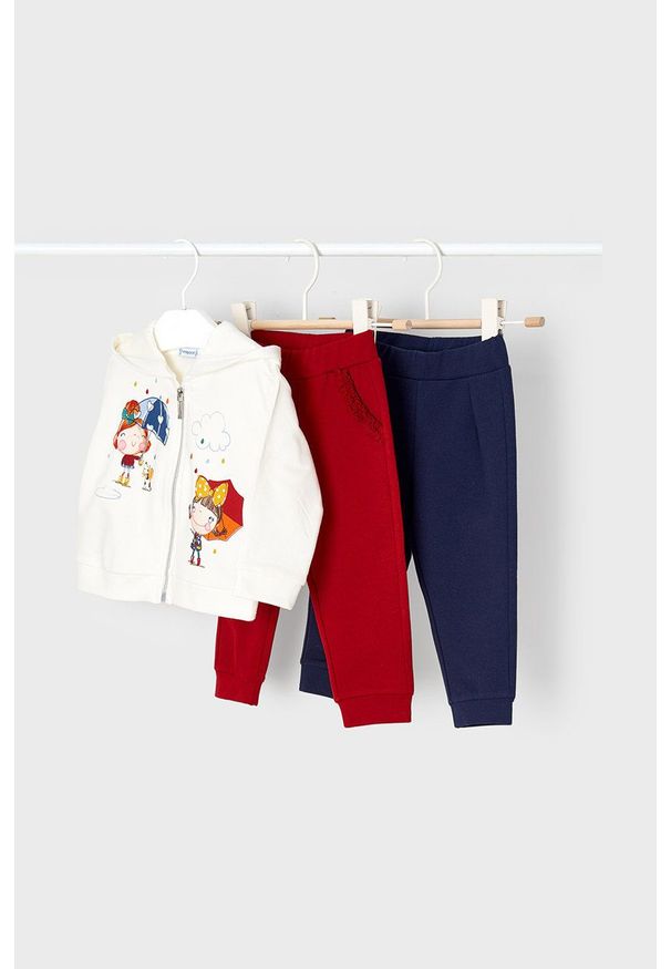 Mayoral dres dziecięcy kolor czerwony. Kolor: czerwony. Materiał: dresówka