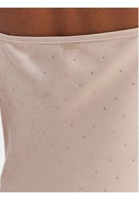 Guess Sukienka wieczorowa W6RK50 WJ732 Beżowy Classic Fit. Kolor: beżowy. Materiał: syntetyk. Styl: wizytowy #3