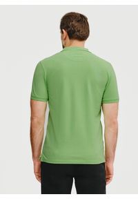 Pako Lorente - PAKO LORENTE – Gładki t-shirt polo w zielonym kolorze. Okazja: na co dzień. Typ kołnierza: polo. Kolor: szary, oliwkowy, zielony. Materiał: bawełna. Wzór: gładki. Styl: casual #4