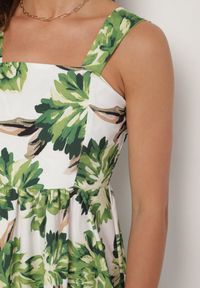 Born2be - Zielona Rozkloszowana Sukienka z Wiskozą w Kwiatowym Wzór Nilarune. Kolor: zielony. Materiał: wiskoza. Długość rękawa: na ramiączkach. Wzór: kwiaty. Sezon: lato. Styl: klasyczny #5