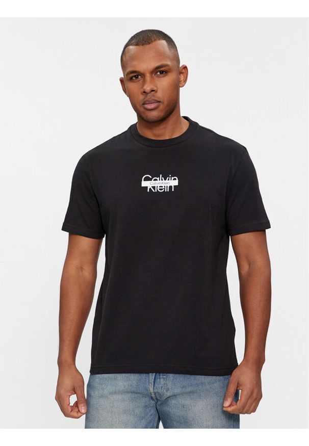 Calvin Klein T-Shirt Logo K10K112395 Czarny Regular Fit. Kolor: czarny. Materiał: bawełna