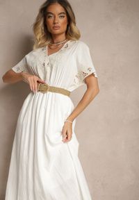 Renee - Biała Bawełniana Sukienka w Stylu Boho z Kieszonkami Orrane. Typ kołnierza: dekolt w kształcie V. Kolor: biały. Materiał: bawełna. Wzór: haft. Sezon: lato. Styl: boho #5