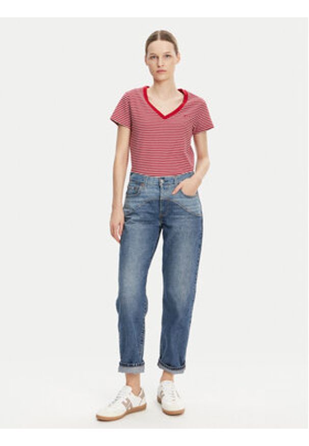 Levi's® T-Shirt Perfect Z 85341-0098 Czerwony Standard Fit. Kolor: czerwony. Materiał: bawełna