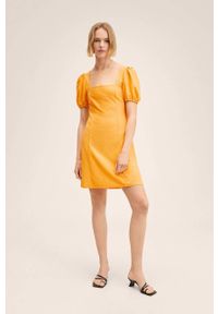 mango - Mango sukienka Teorica kolor żółty mini prosta. Okazja: na co dzień. Kolor: żółty. Długość rękawa: krótki rękaw. Typ sukienki: proste. Styl: casual. Długość: mini #2